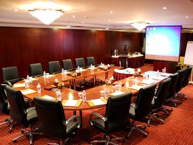 Hotel Al Shohada By Palm Rich Makkah Mekka Zewnętrze zdjęcie A meeting room